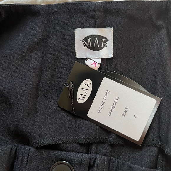 THE UPTOWN DRESS - Picture 6 of 6